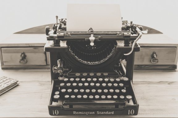 Image of a typewriter for the purposes of deomstrating an old study